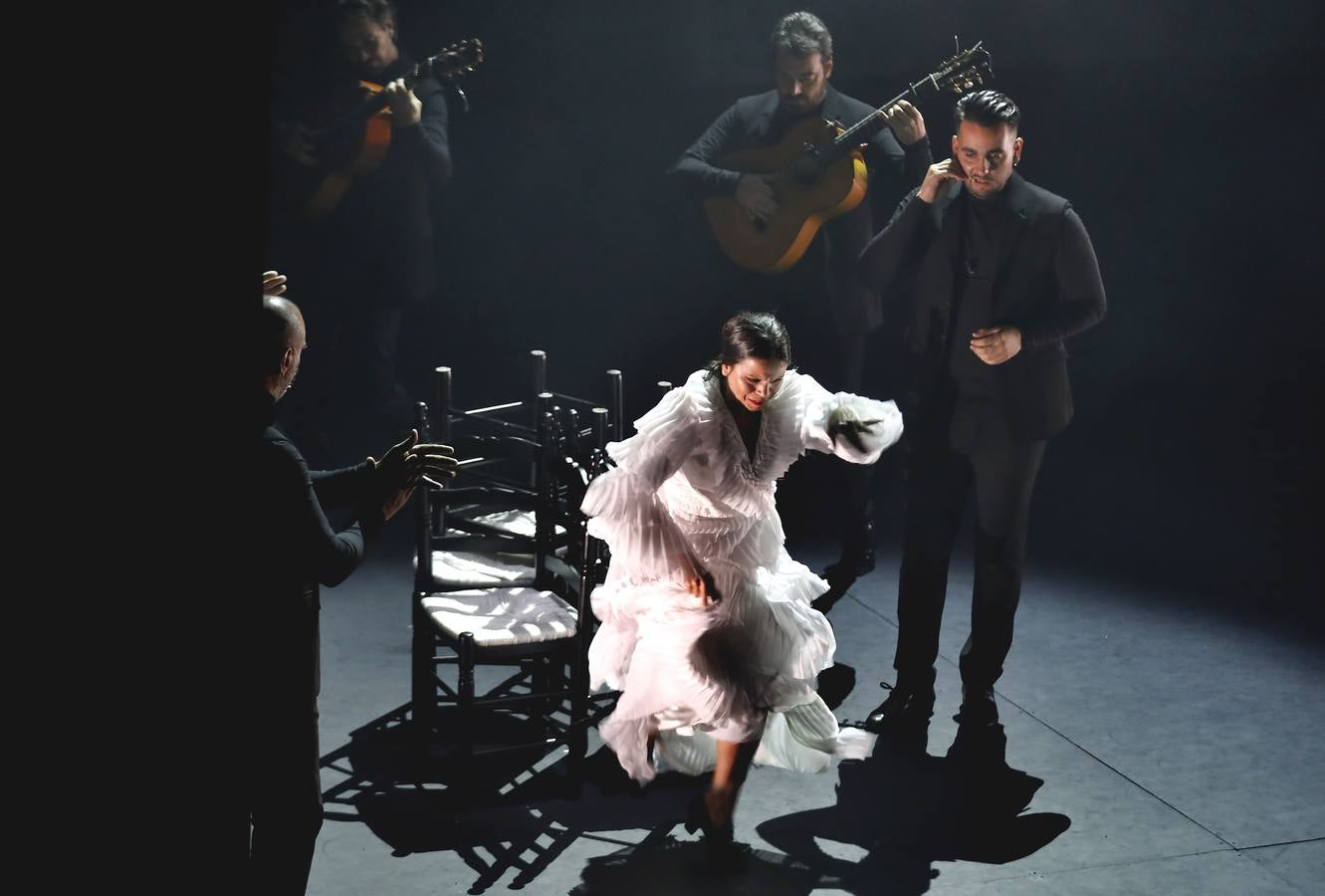 Bienal de Flamenco 2020: María Moreno explora las posibilidades de su baile en «More (No) More»