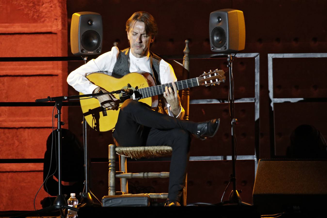 Bienal de Flamenco: en imágenes, el recital de Manuel de la Luz en el Alcázar