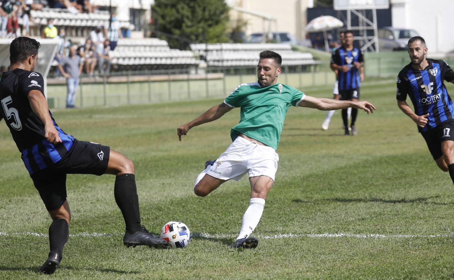 El triunfo del Córdoba CF en Torremolinos, en imágenes