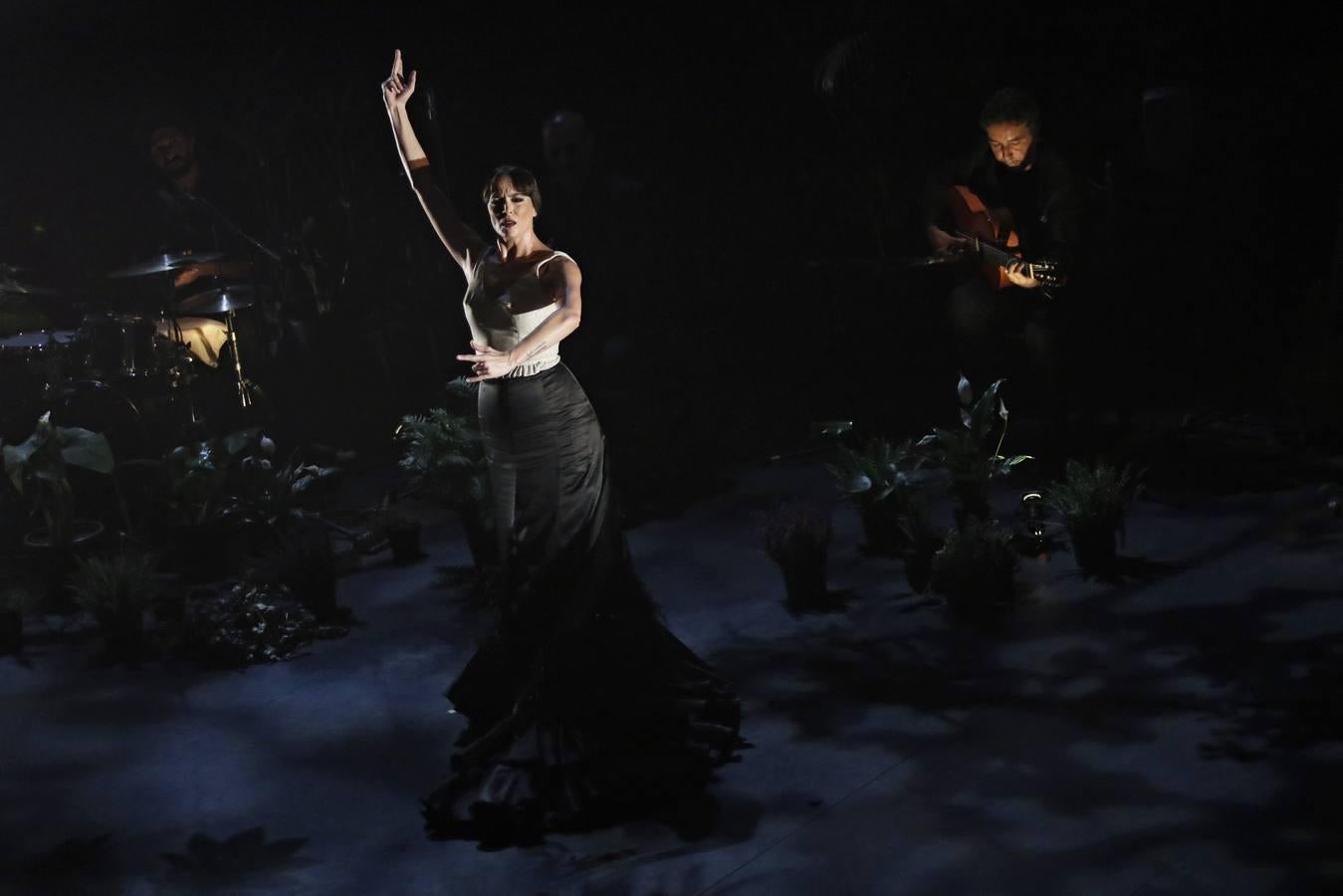 La Piñona y su «Abril» en la Bienal de Flamenco de Sevilla