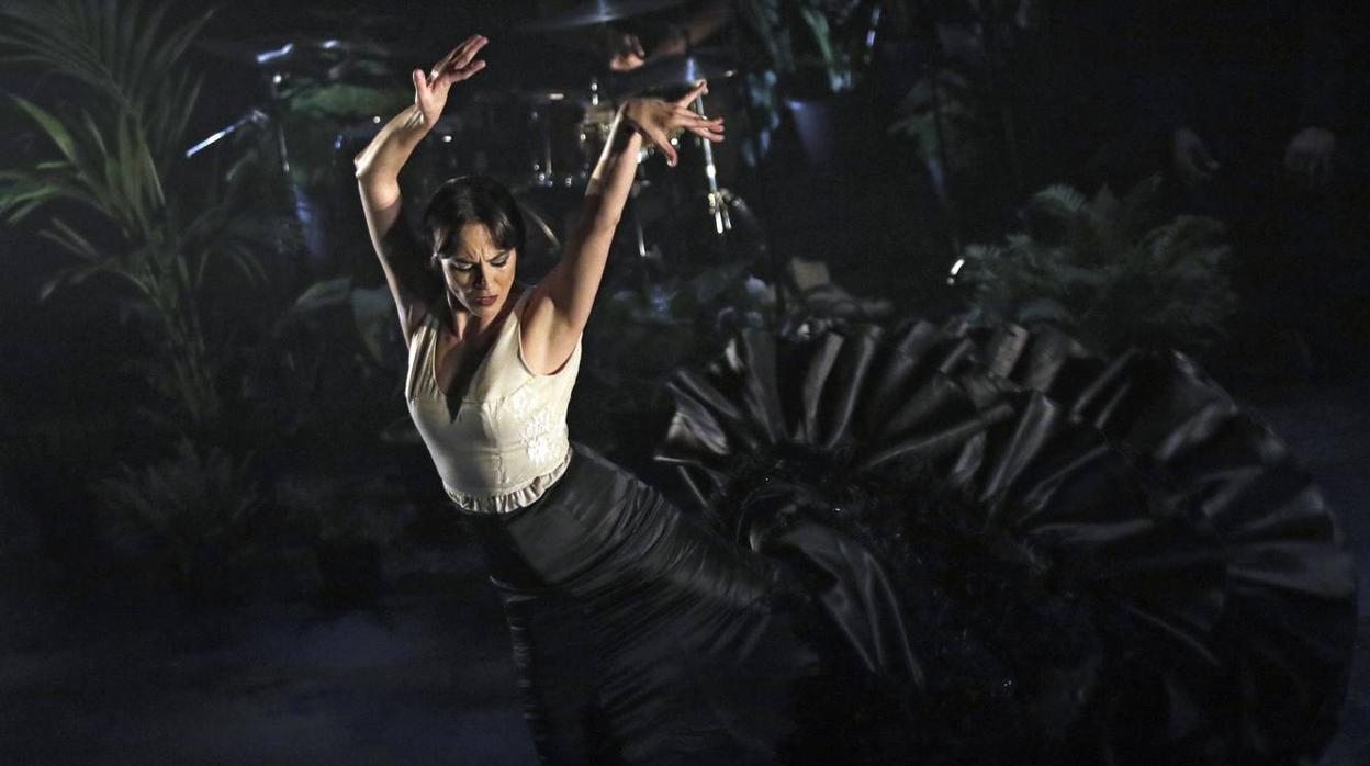 La Piñona y su «Abril» en la Bienal de Flamenco de Sevilla