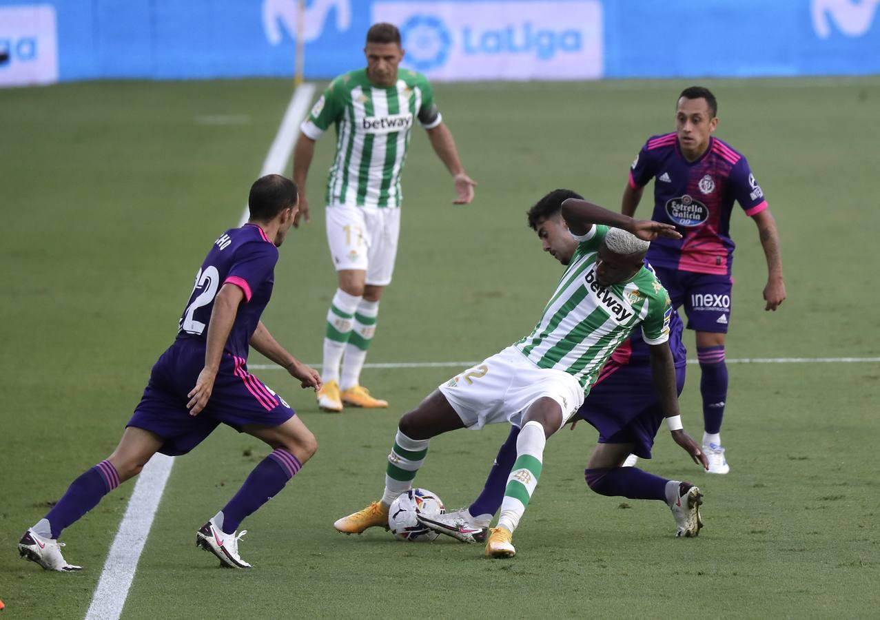 El partido Betis-Valladolid, en imágenes