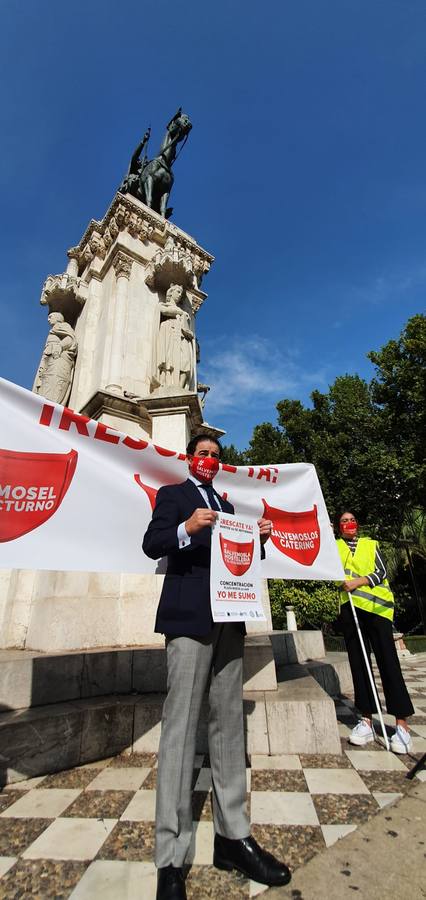 La protesta de los hosteleros de Sevilla, en imágenes