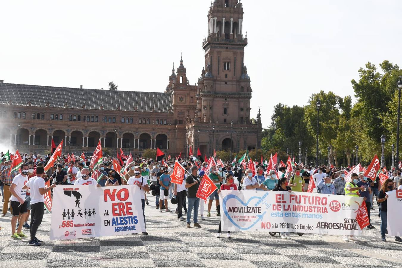 El paro aeronáutico moviliza a los trabajadores de Sevilla y Cádiz contra los despidos