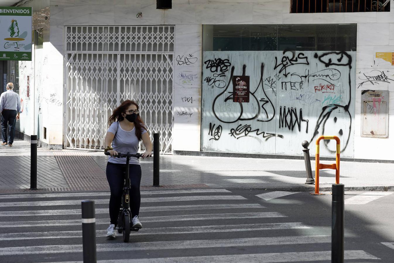 El deterioro del barrio de Ciudad Jardín, de Córdoba, en imágenes