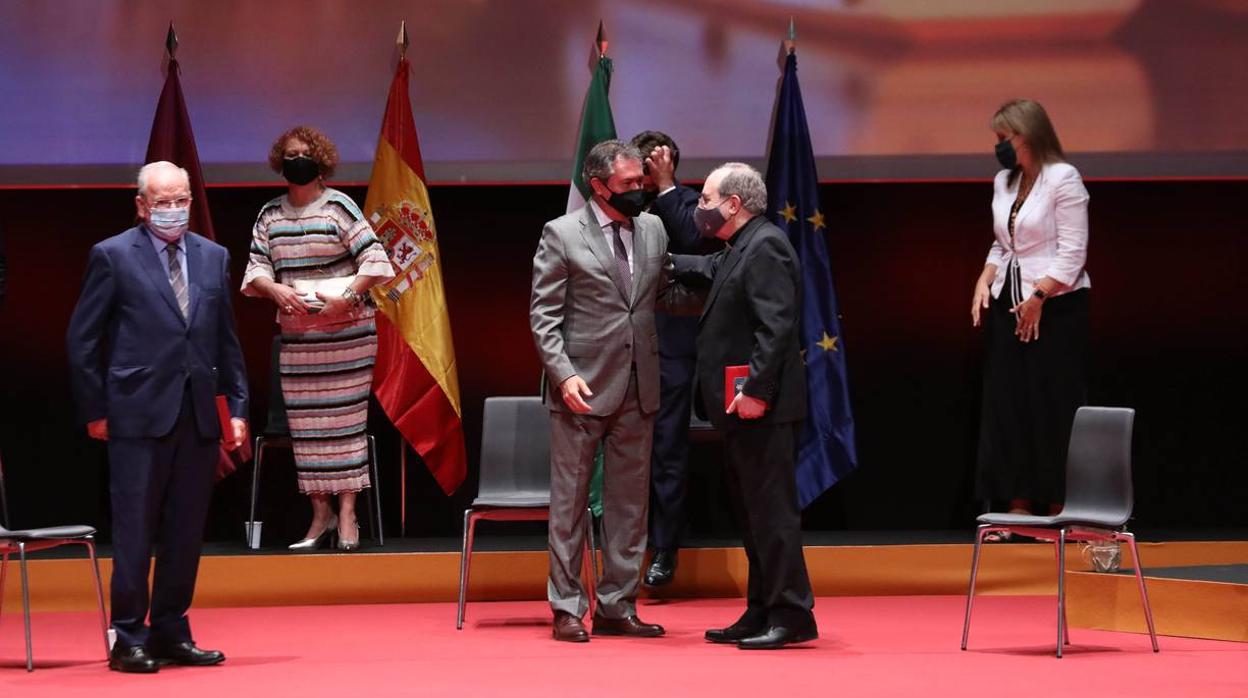 La entrega de las medallas de la ciudad de Sevilla, en imágenes (y II)