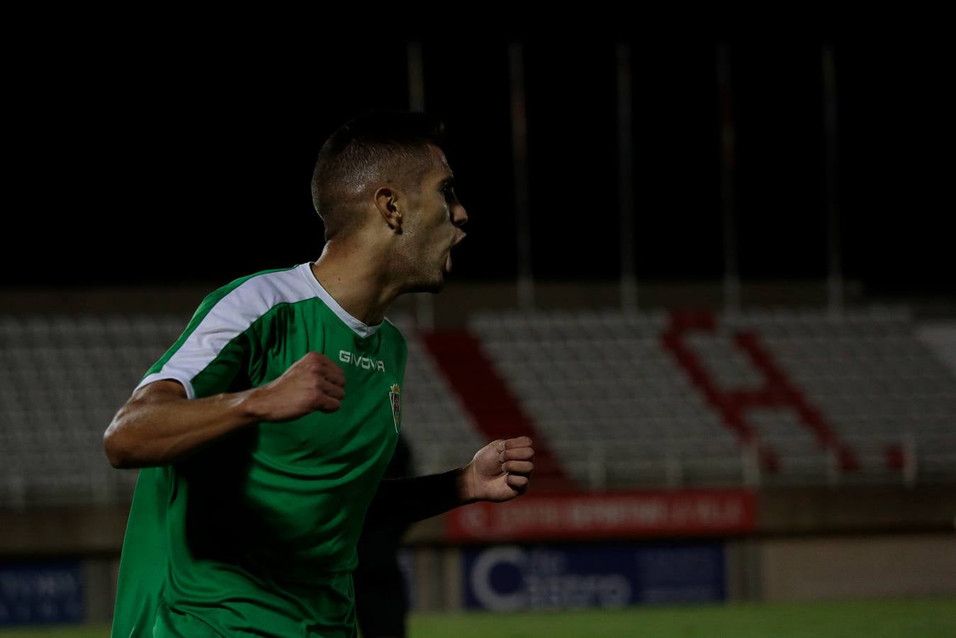 El Algeciras-Córdoba CF y la celebración de los goles, en imágenes