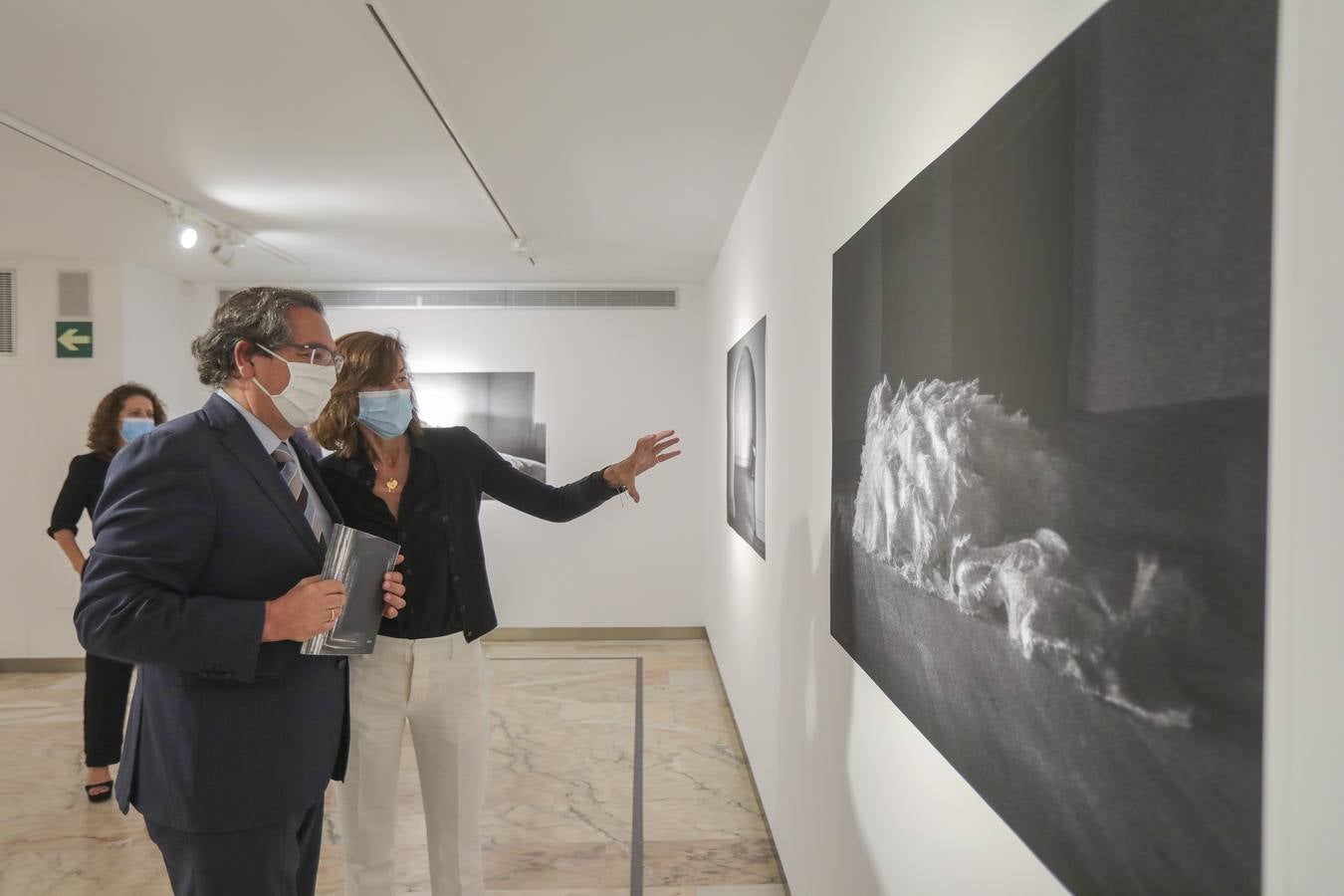 Inauguración de la exposición «El tiempo vencido» en la Fundación Cajasol