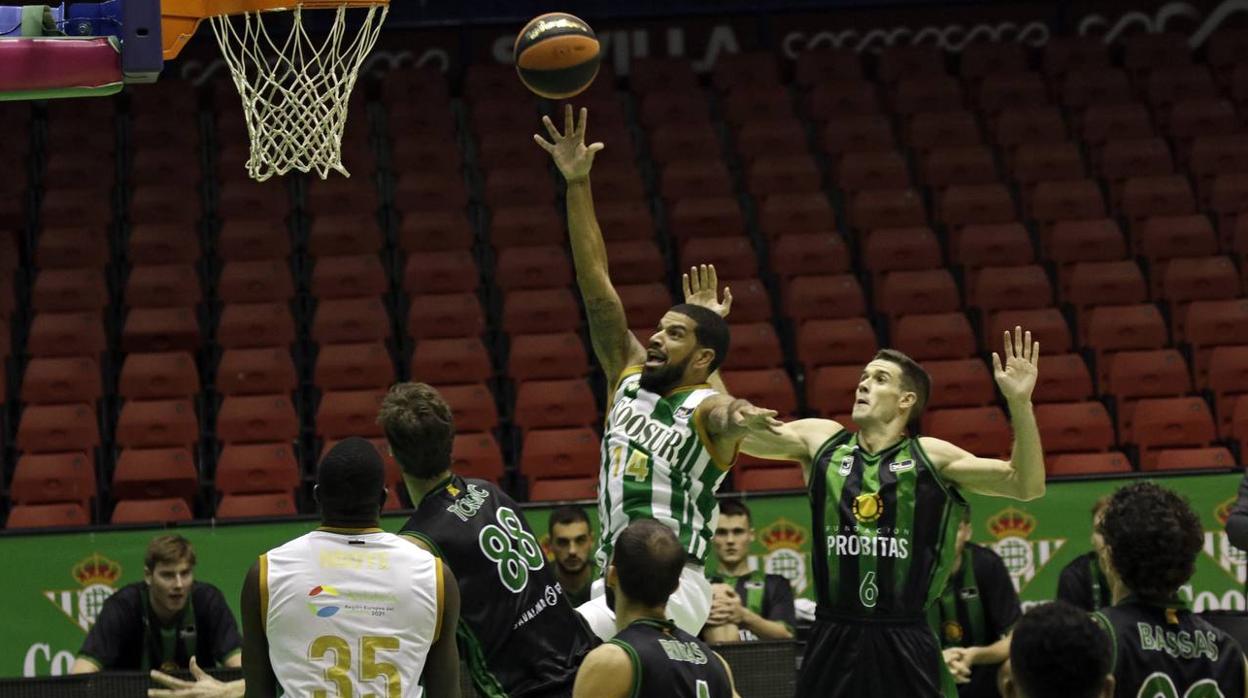 Coosur Real Betis-Joventut de Badalona, en imágenes