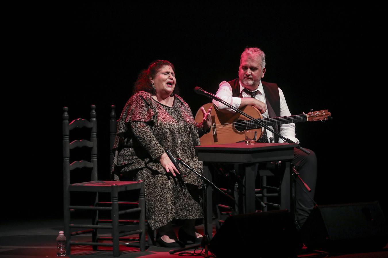 Inés Bacán canta a la «Memoria de una superviviente» en la Bienal de Flamenco