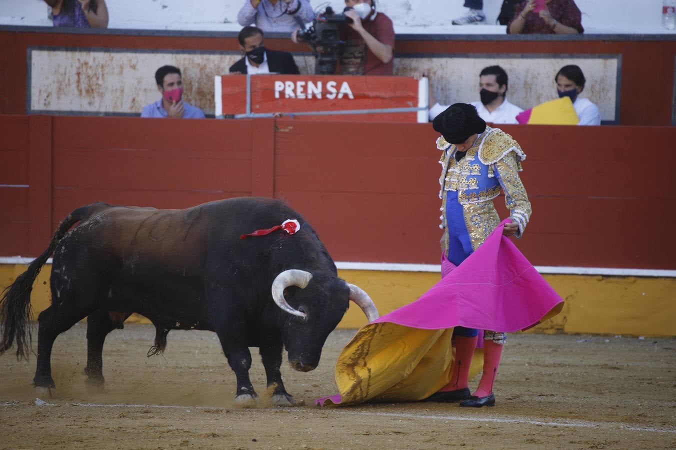 El «mano a mano» de enrique Ponce y Curro Díaz en Cabra, en imágenes (I)