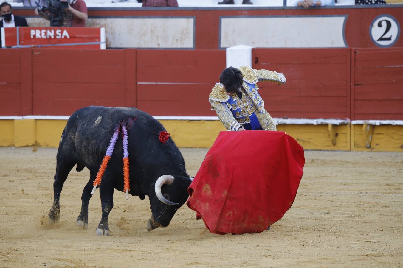 El «mano a mano» de enrique Ponce y Curro Díaz en Cabra, en imágenes (II)