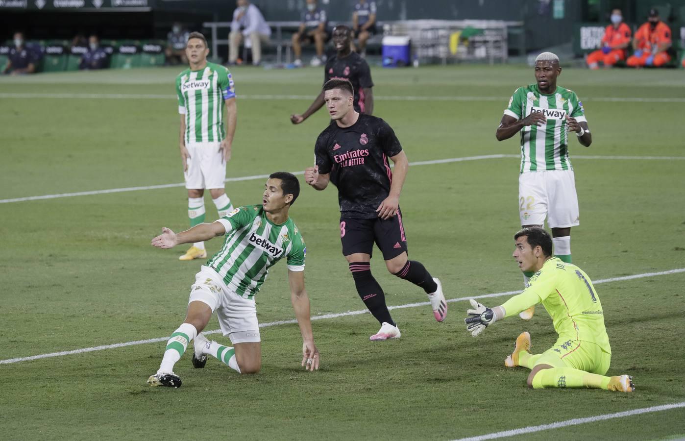 Las mejores imágenes del partido entre el Real Betis y el Real Madrid