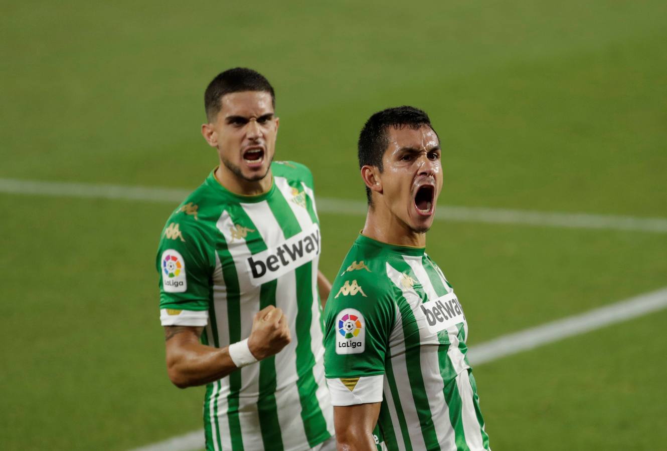 Las mejores imágenes del partido entre el Real Betis y el Real Madrid