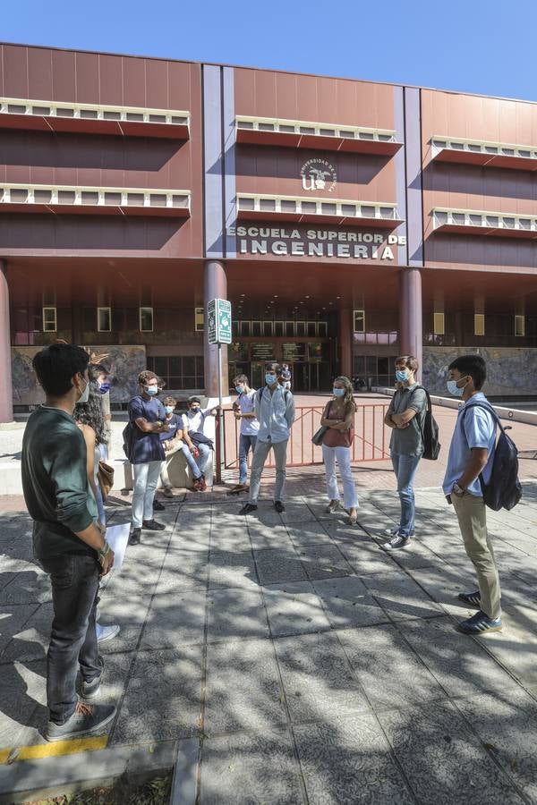 Inicio del curso de la Escuela Superior de Ingeniería de Sevilla, en imágenes