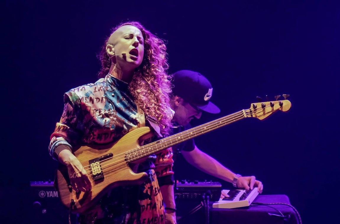 En imágenes, innovación musical y raíces flamencas de la mano con «La Tremendita»