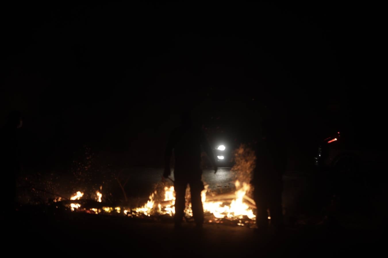 Segundo día de barricadas de la huelga de Alestis