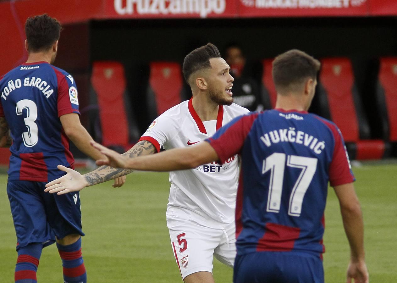 Las mejores imágenes del encuentro entre el Sevilla F.C. y el Levante U.D.