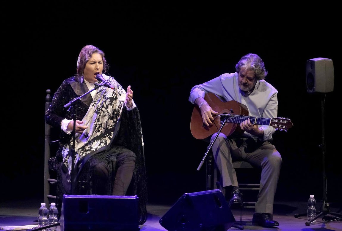 Estrella Morente y Rafael Riqueni ponen el broche de oro a la Bienal