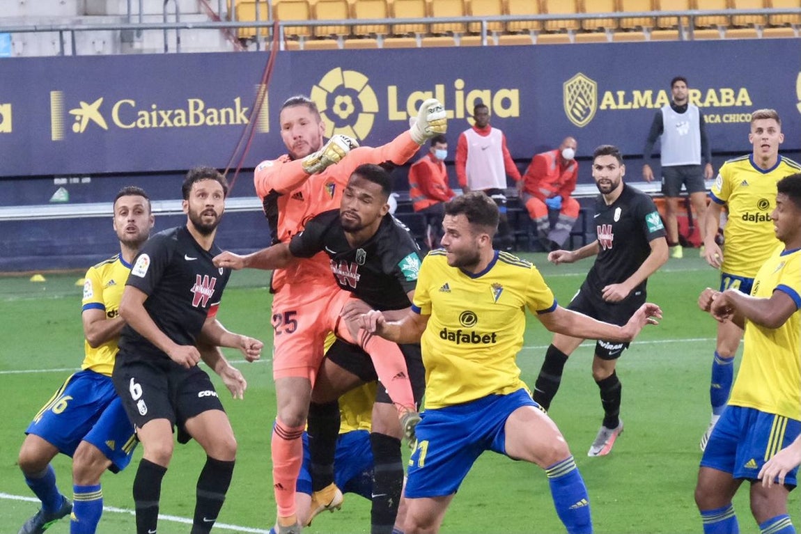 Fotos: las mejores imágenes del Cádiz CF-Granada CF (1-1)