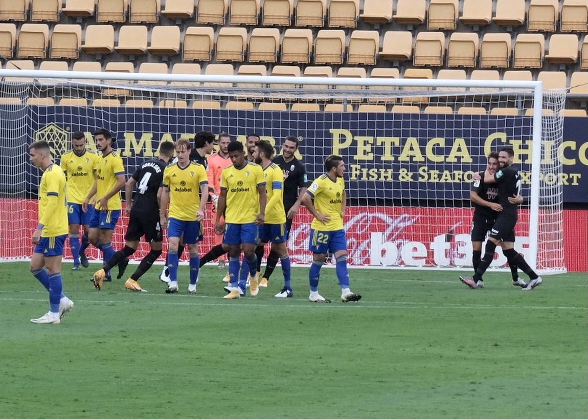 Fotos: las mejores imágenes del Cádiz CF-Granada CF (1-1)