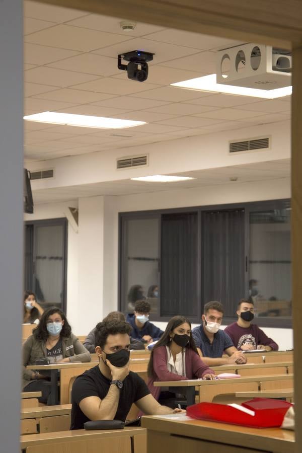 Primer día de clase en Derecho y Ciencias del Trabajo