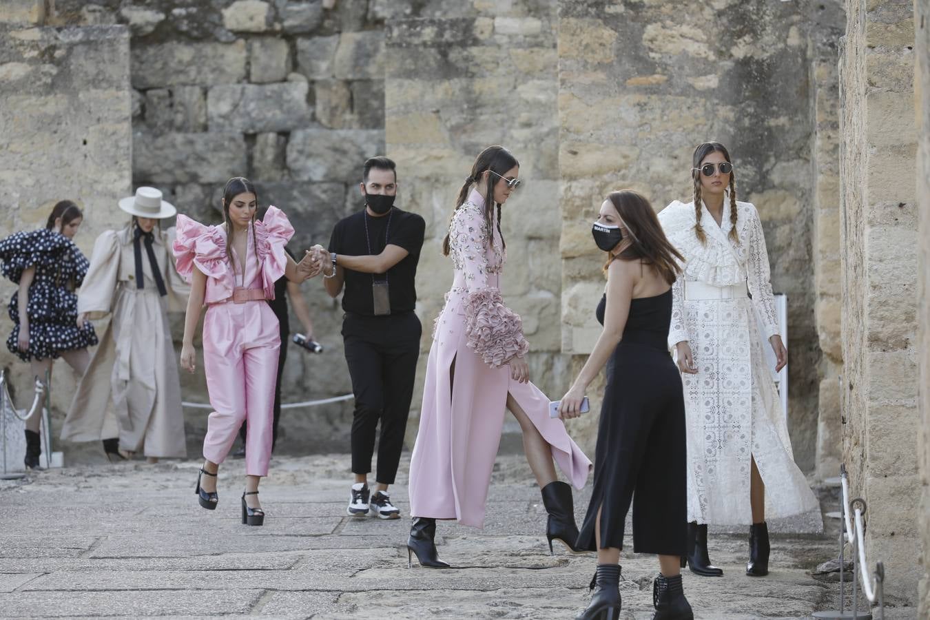 En imágenes, el inicio en Medina Azahara de la Semana de la Moda de Andalucía