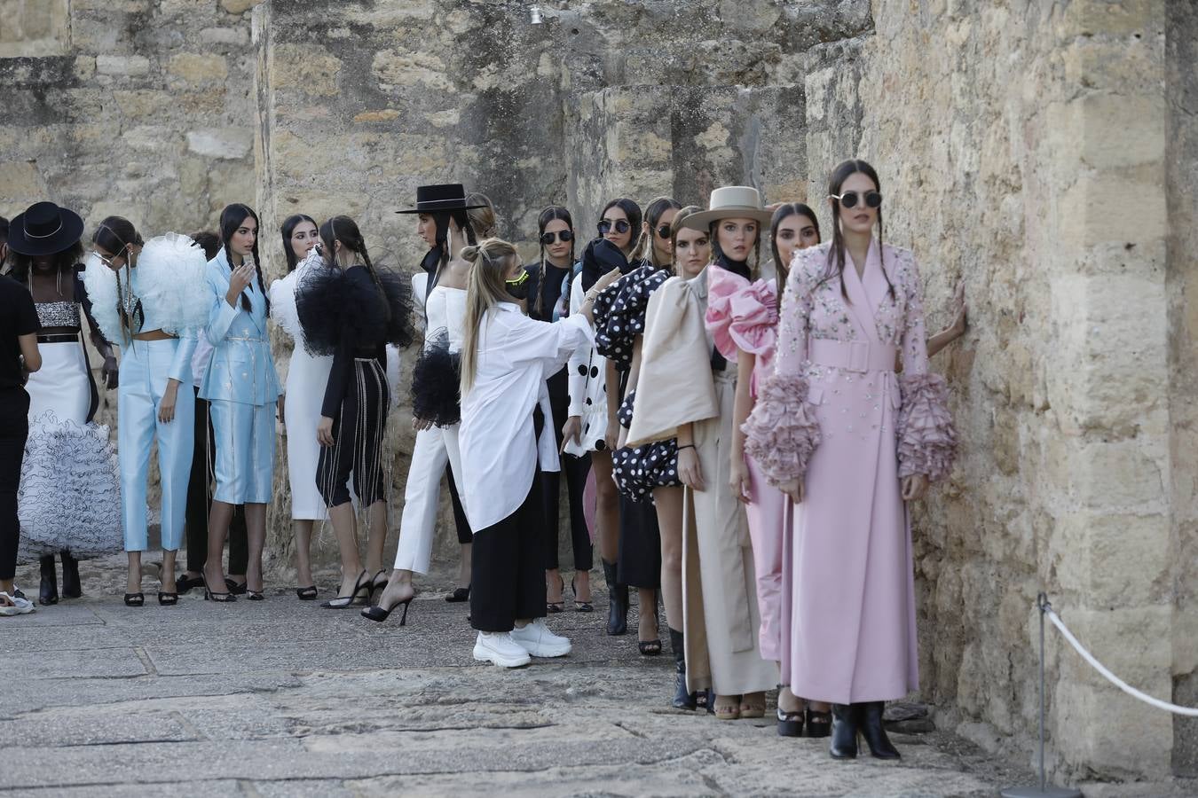 En imágenes, el inicio en Medina Azahara de la Semana de la Moda de Andalucía