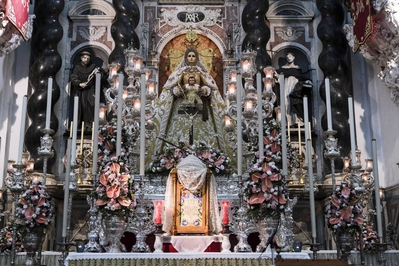 Visitas a la Patrona en las vísperas de su festividad