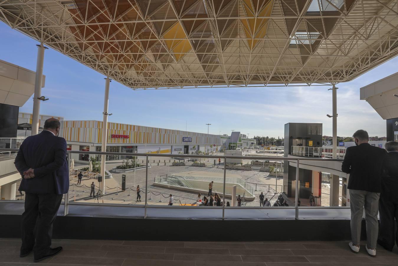 En imágenes, la inauguración del centro comercial Way Dos Hermanas