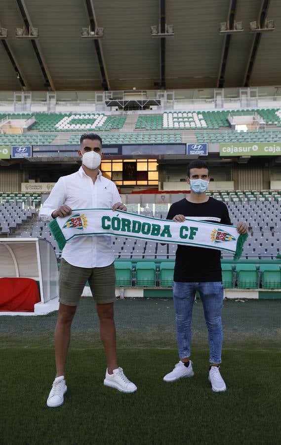 La presentación de Oyarzun y Salido en el Córdoba CF, en imágenes