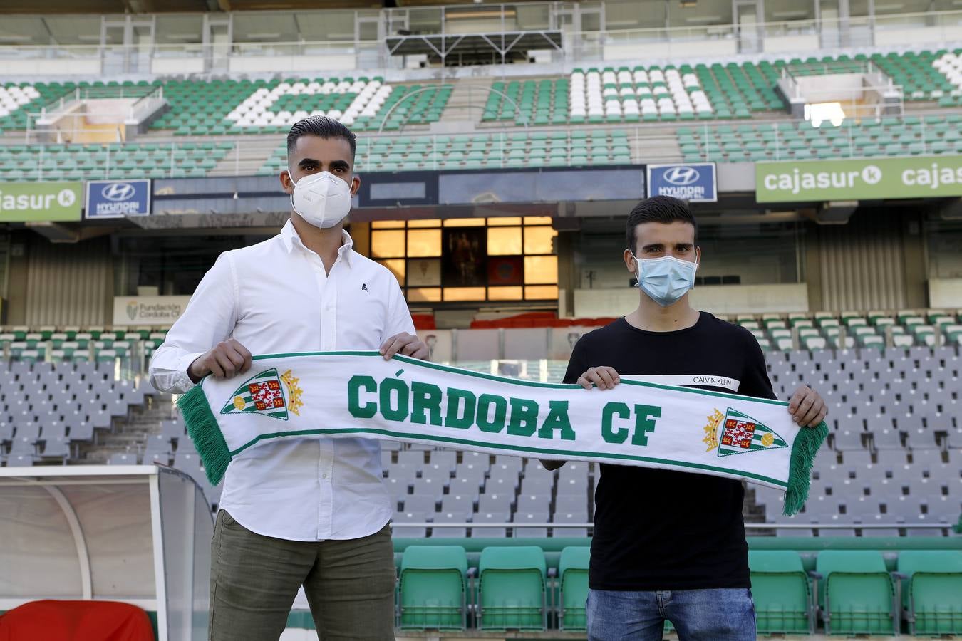 La presentación de Oyarzun y Salido en el Córdoba CF, en imágenes