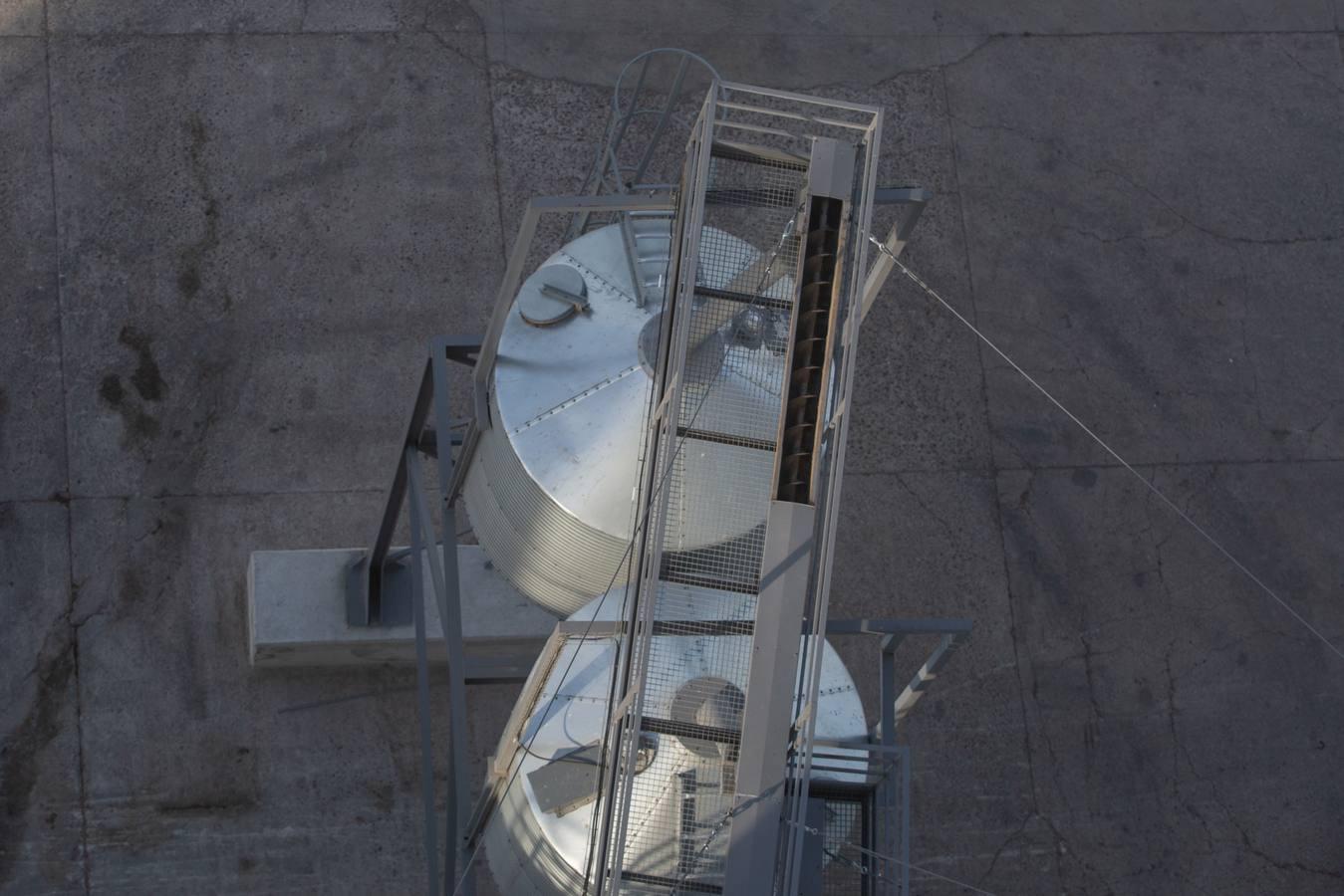 Reconversión del silo de Las Cabezas de San Juan, en imágenes