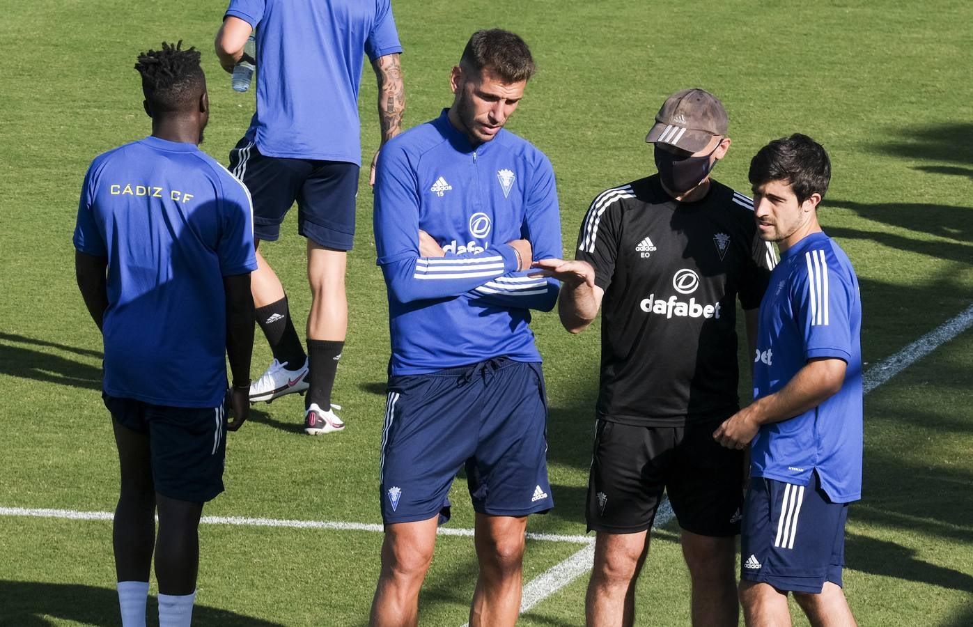 Fotos: Las nuevas caras del Cádiz CF de Primera en entrenamiento