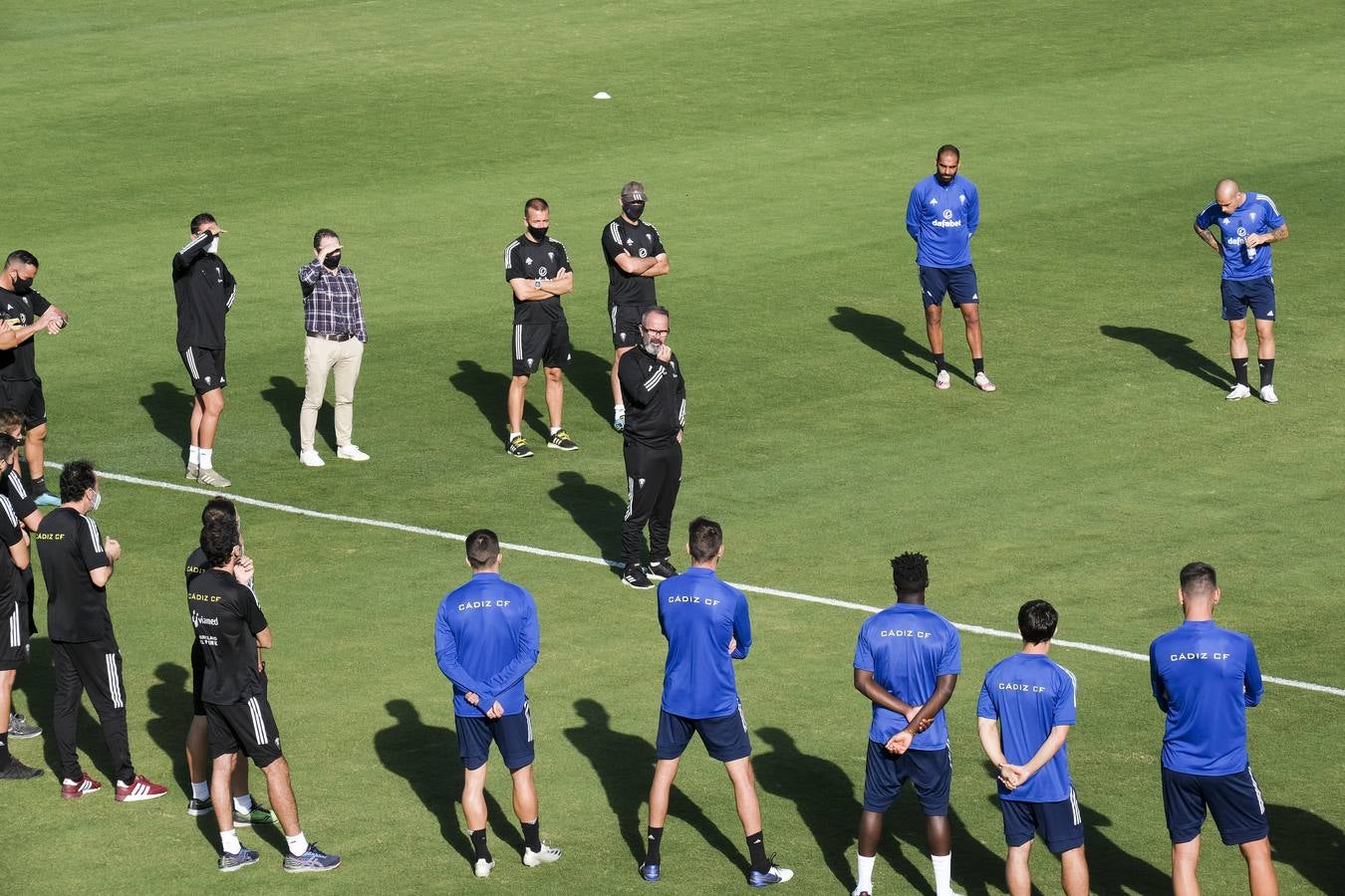 Fotos: Las nuevas caras del Cádiz CF de Primera en entrenamiento