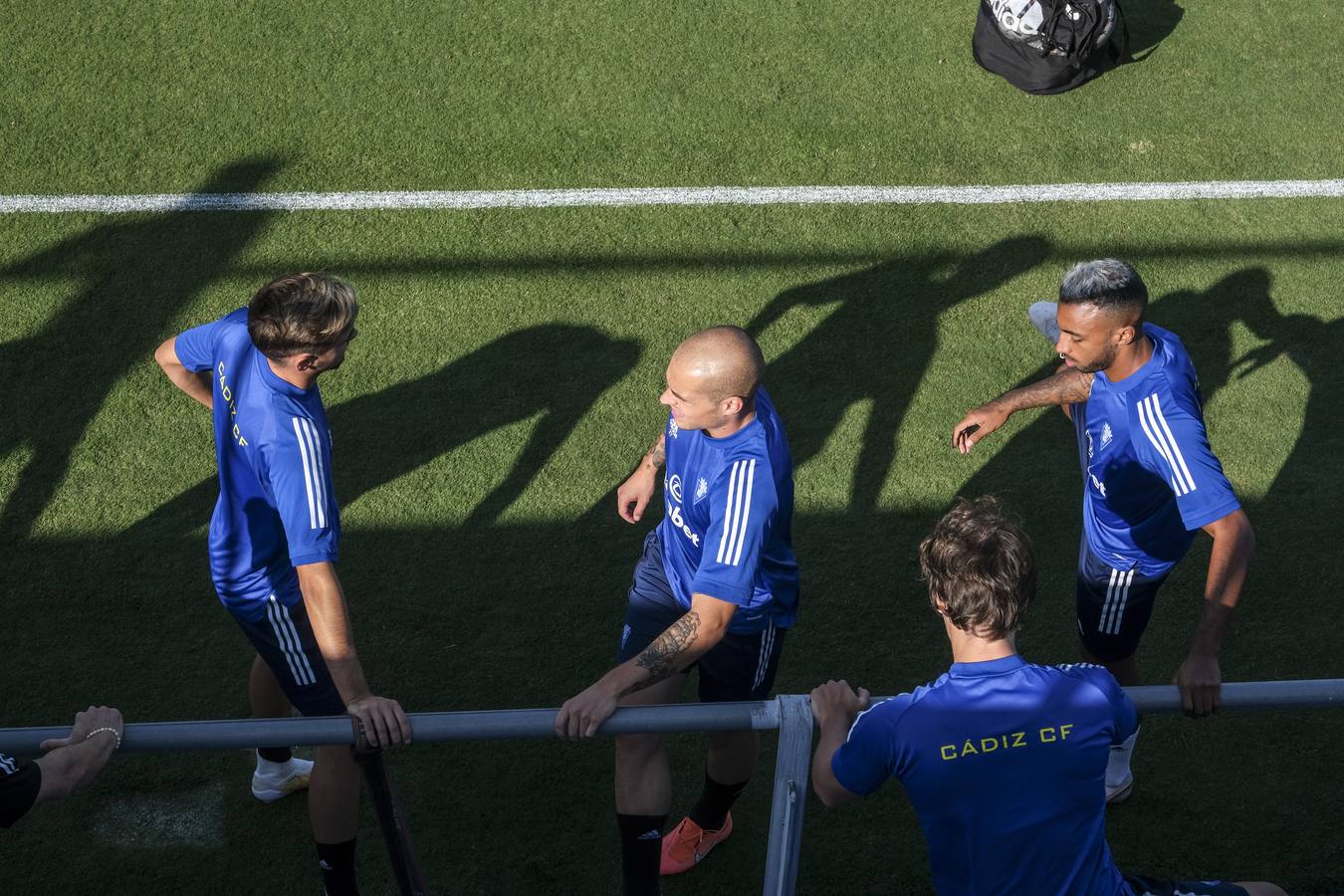 Fotos: Las nuevas caras del Cádiz CF de Primera en entrenamiento