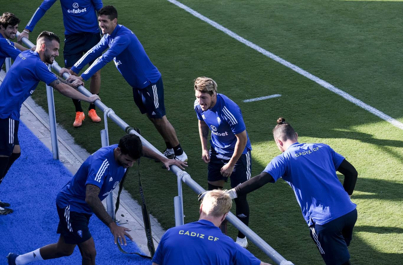 Fotos: Las nuevas caras del Cádiz CF de Primera en entrenamiento