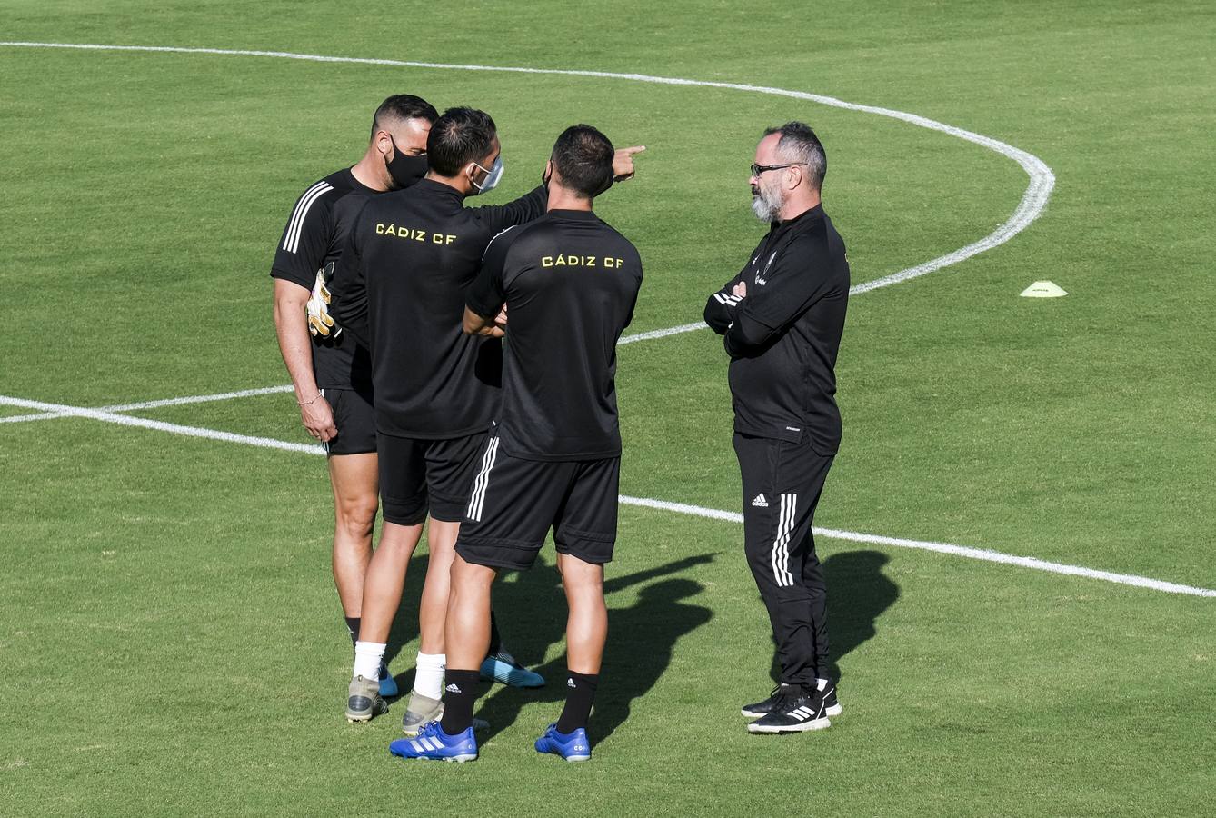 Fotos: Las nuevas caras del Cádiz CF de Primera en entrenamiento