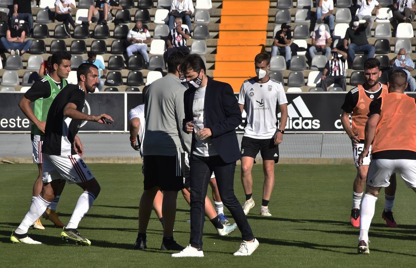 La derrota del Córdoba CF en Badajoz, en imágenes