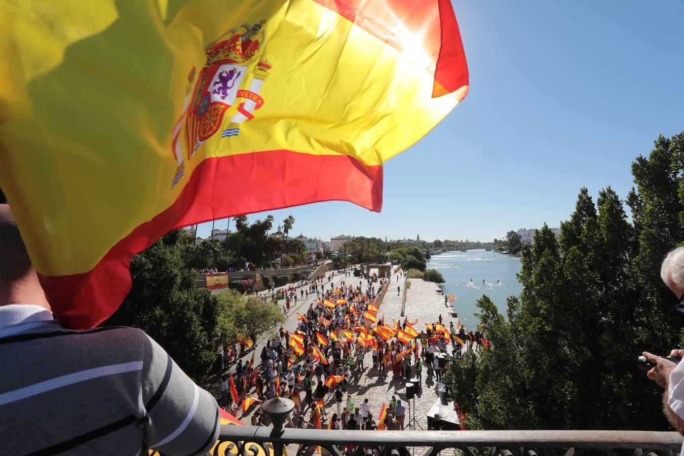 En imágenes, el acto convocado este lunes por Vox en Sevilla