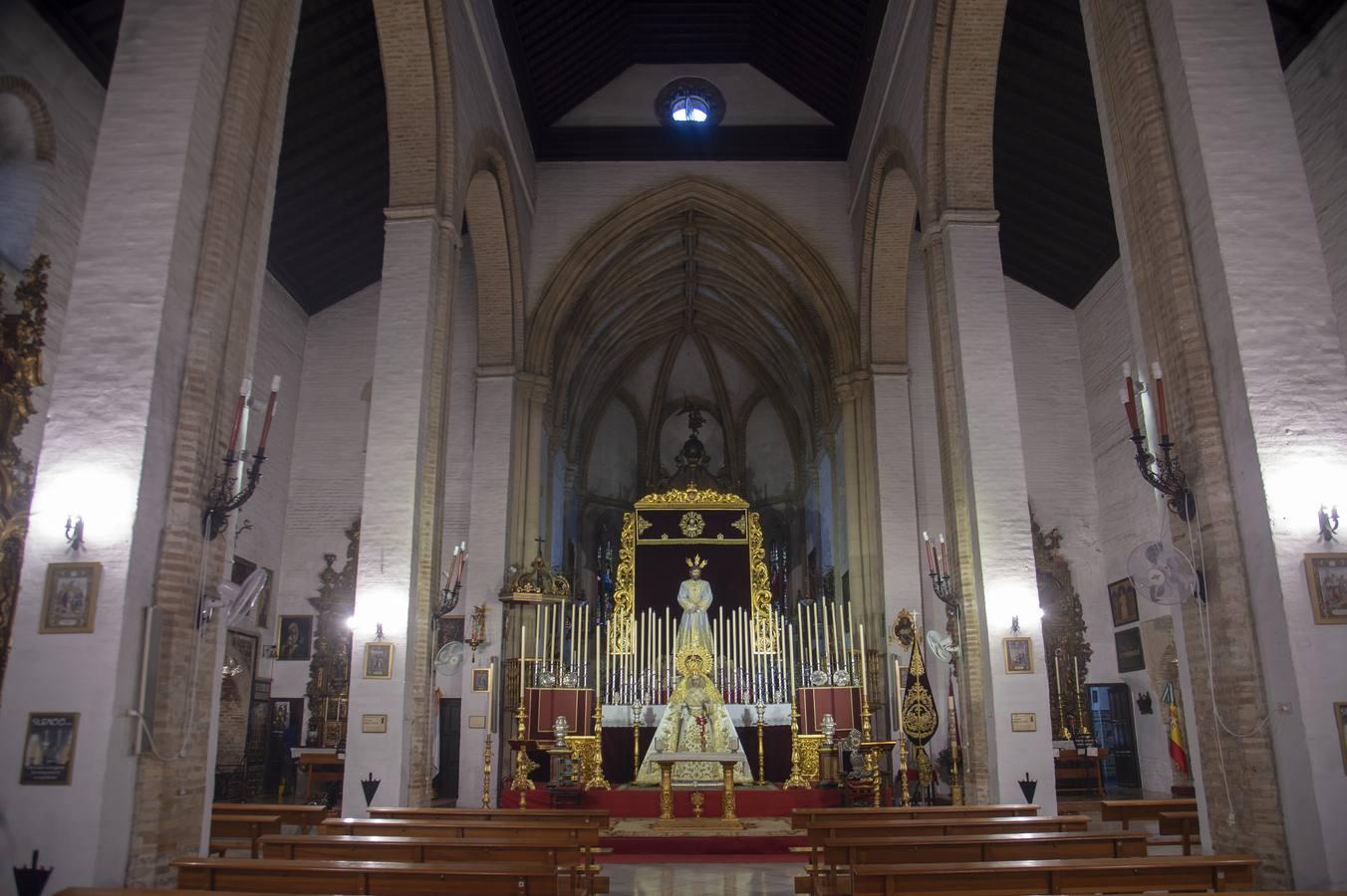 Altar del 25 aniversario del Carmen