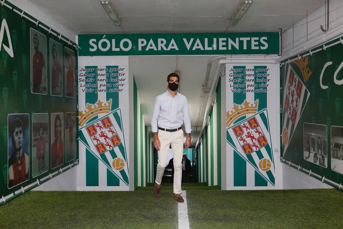 La presentación de Bernardo Cruz en el Córdoba CF, en imágenes