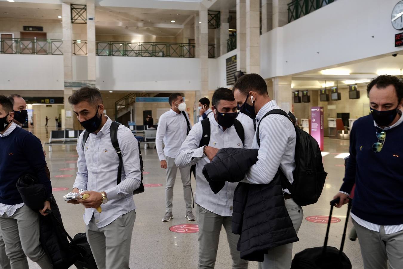 FOTOS: Así ha viajado el Cádiz CF hacia Madrid