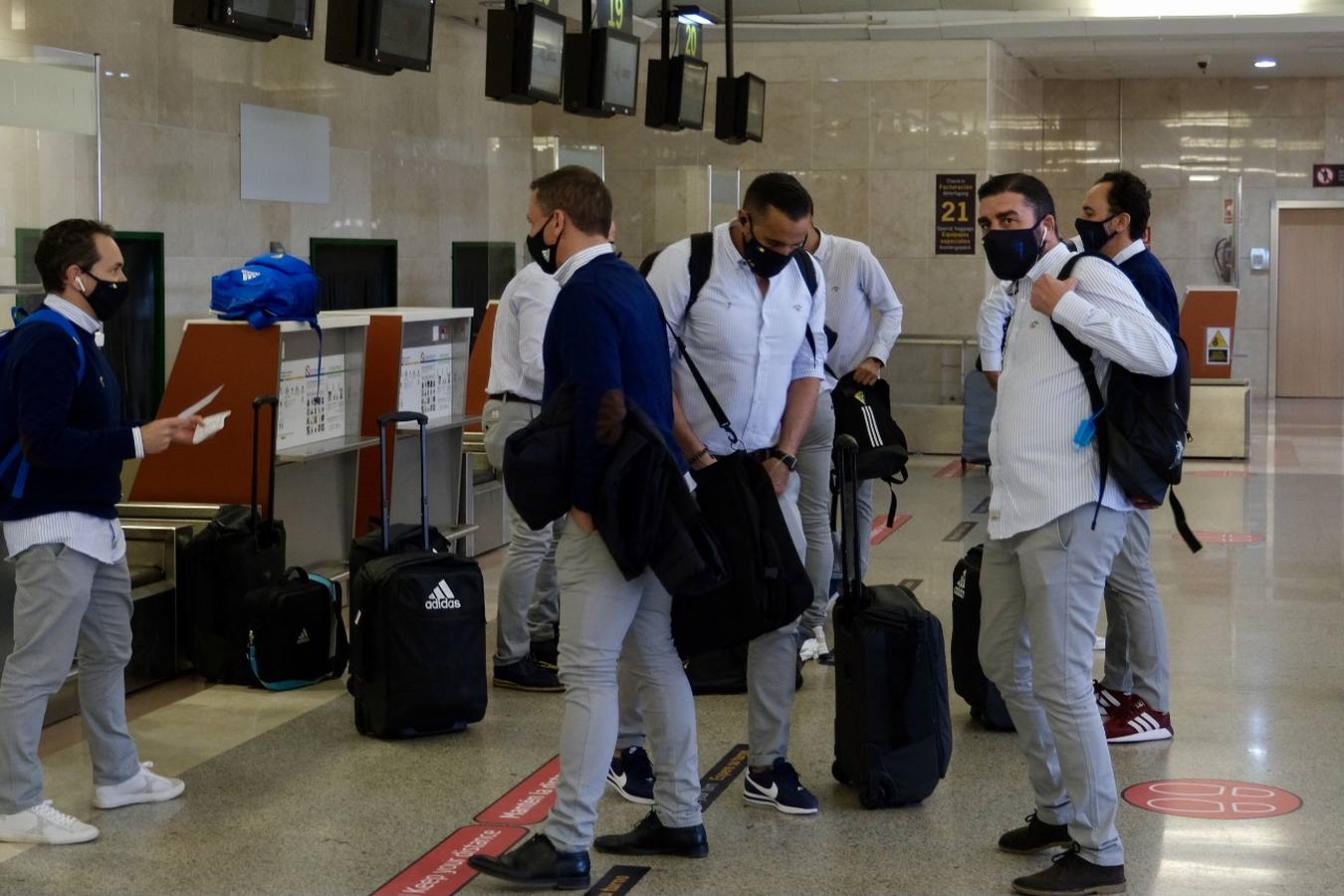 FOTOS: Así ha viajado el Cádiz CF hacia Madrid