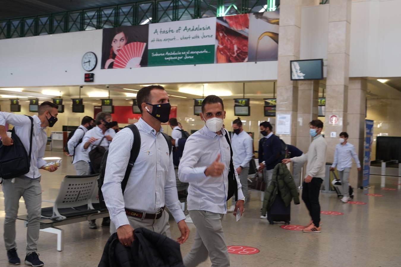 FOTOS: Así ha viajado el Cádiz CF hacia Madrid