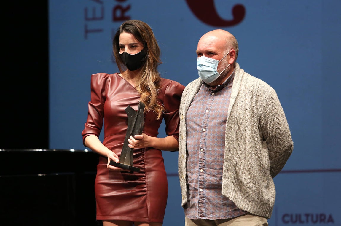 Las luces vuelven a iluminar el teatro de Rojas