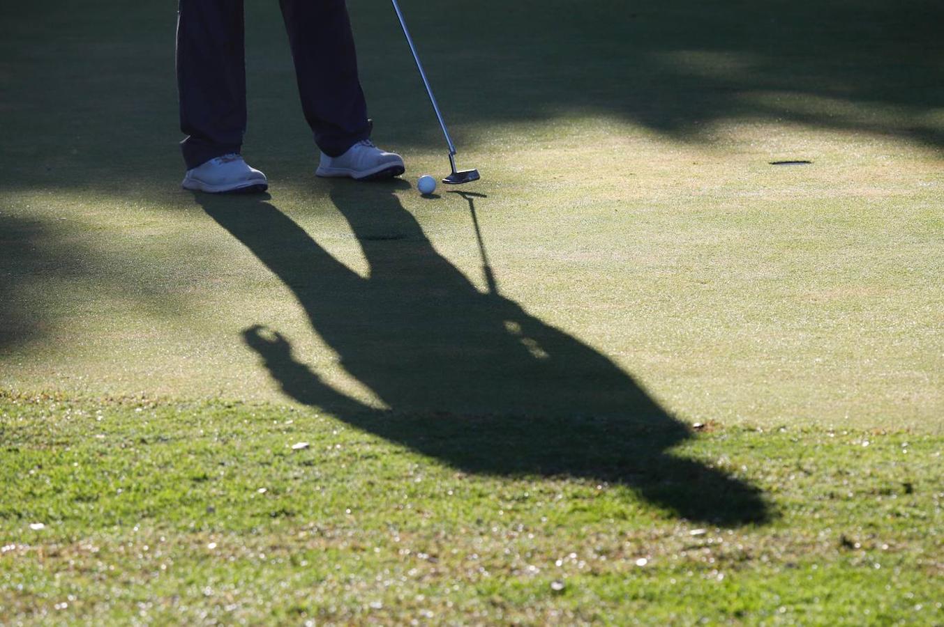 La primera jornada de la Copa Albolafia de golf en Córdoba, en imágenes