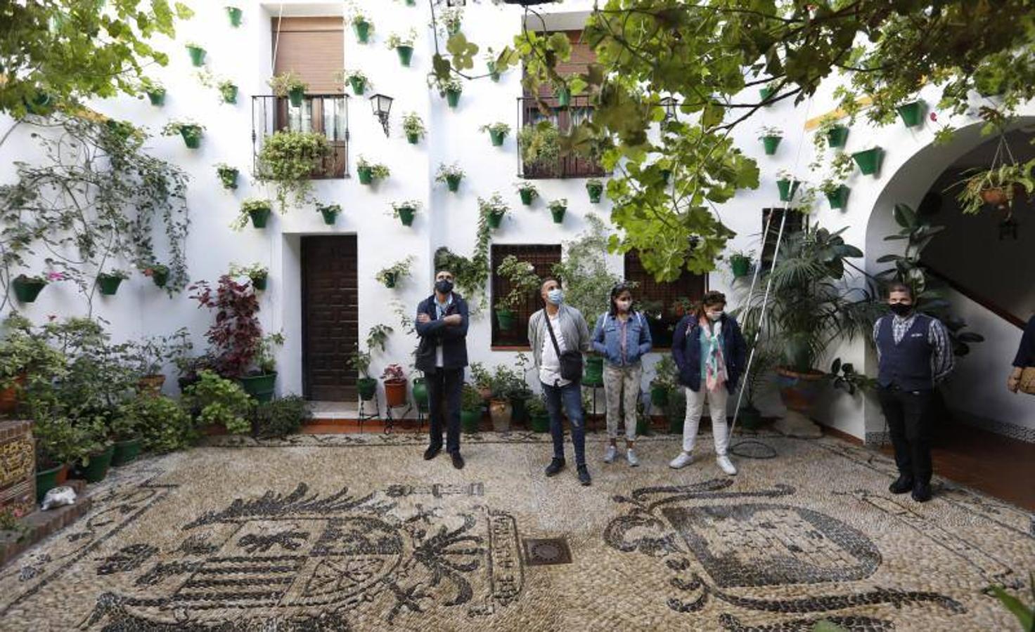 Los patios de San Basilio de Córdoba, en imágenes