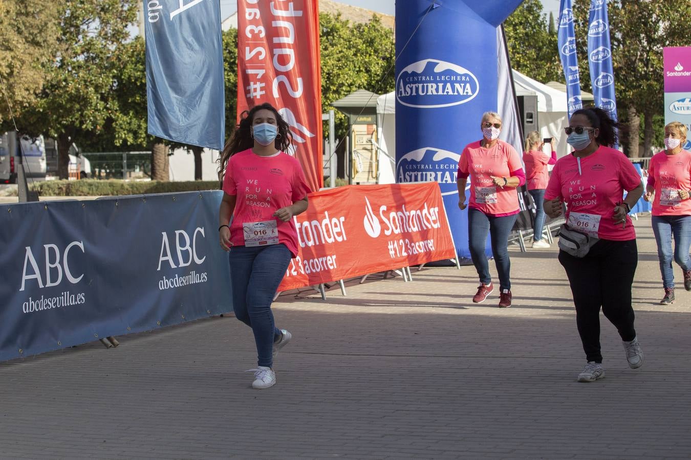 Si has corrido la Carrera de la Mujer en Sevilla, búscate aquí