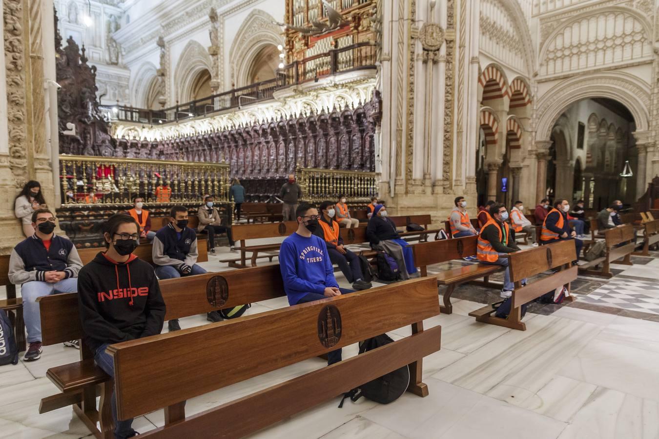 Así ha sido la peregrinación de los jóvenes de Córdoba a Guadalupe, en imágenes